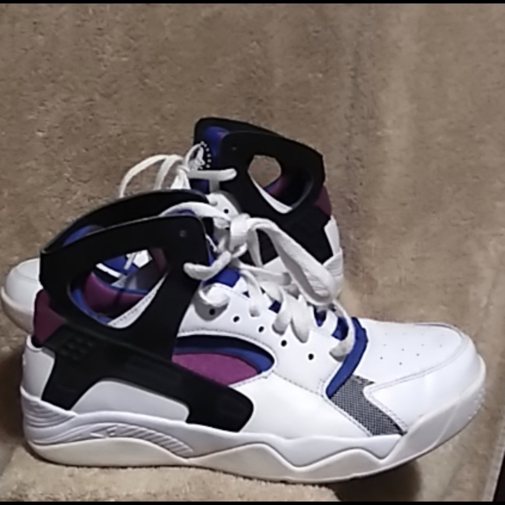 Nike Huraches